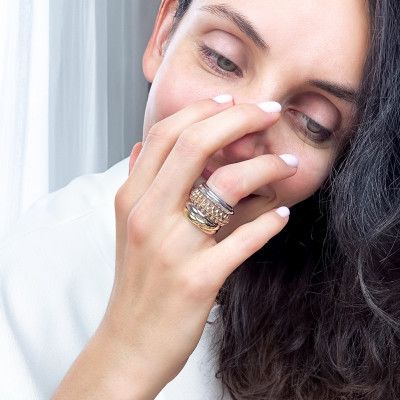 Location bague Cartier Trinity - Louer un bijou de luxe | ORNEST